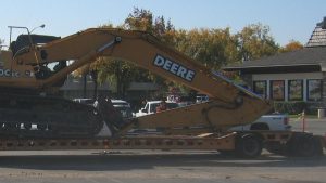 Murray Trailers | Loaded with John Deere 450