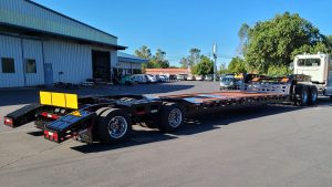 Murray Trailers | 21' 6" Deck HD Read End Long Tail